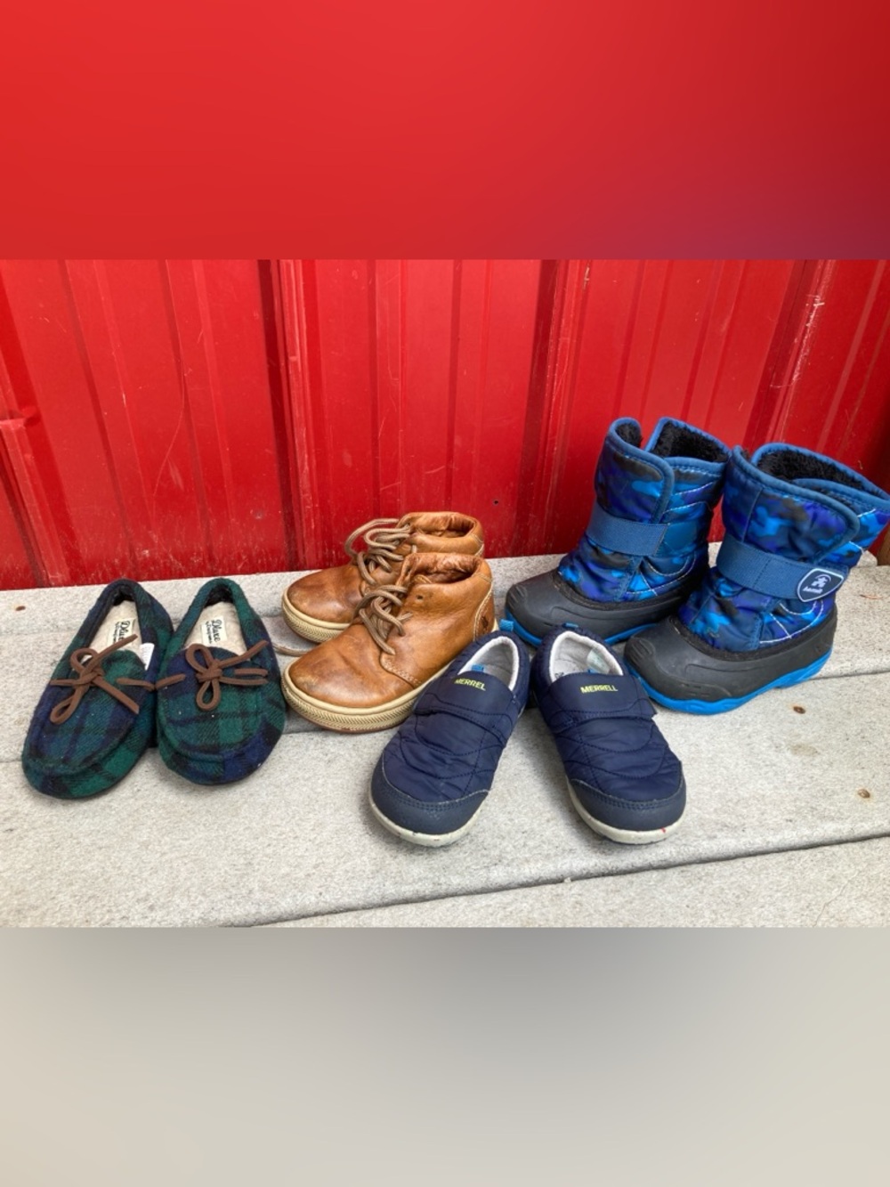 Boys 8/9 shoe lot